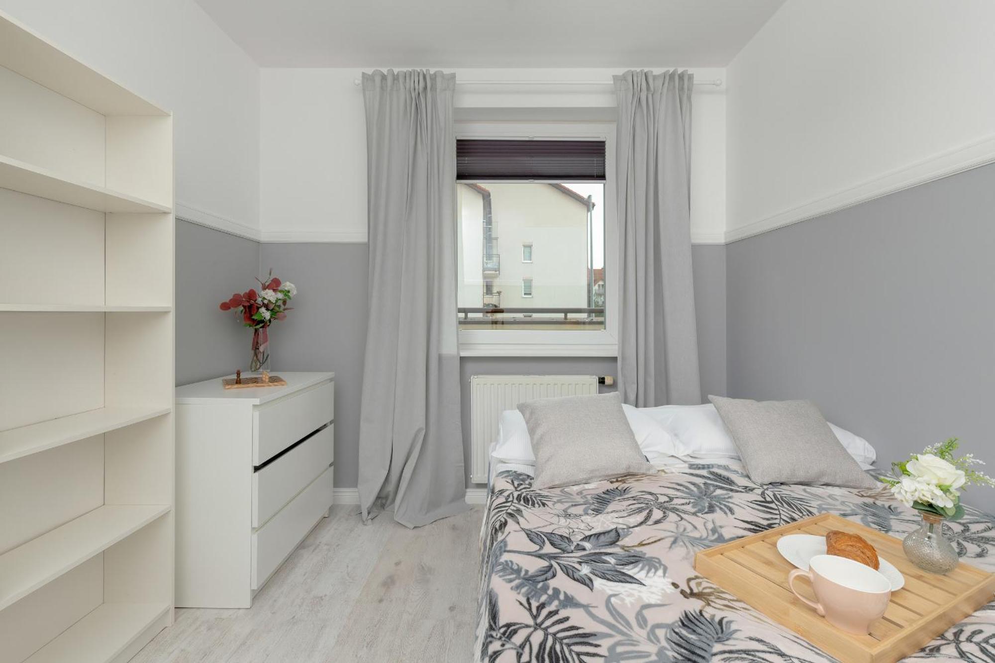 Spacious Family With 3 Bedrooms In By Renters Apartment Gdansk